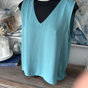 Elegant Sleeveless Teal Tank Top